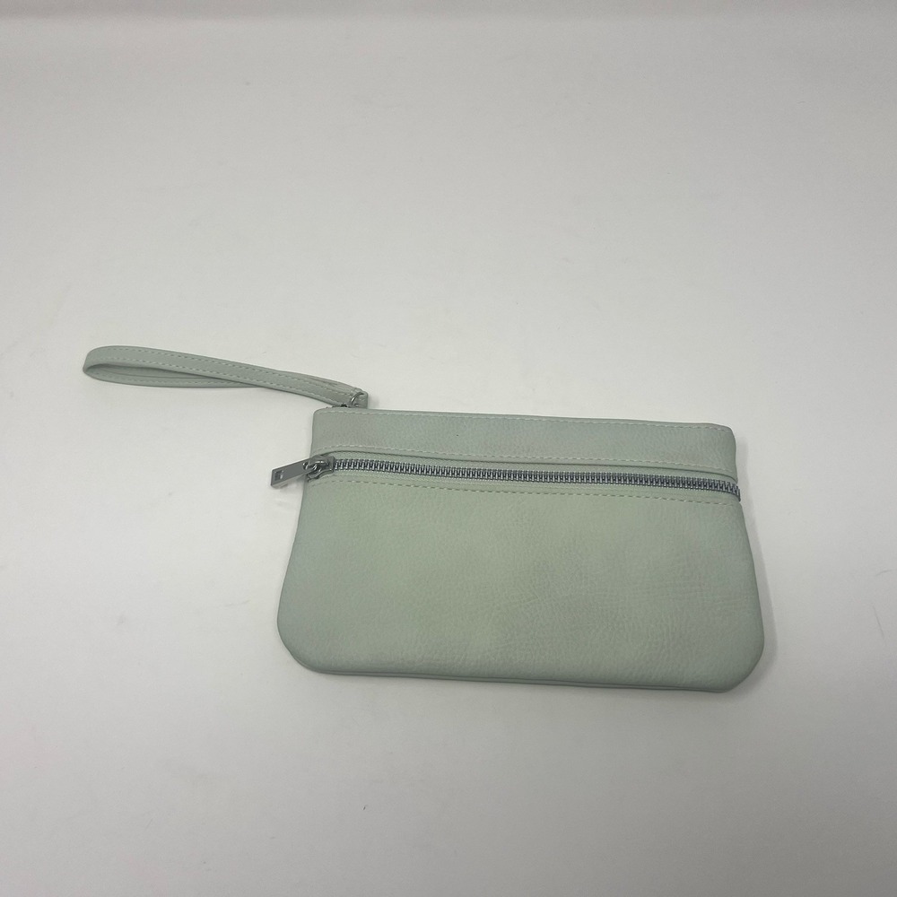 Safe Keeper Mint Green Phone Wristlet Wallet Organizer Zip Clutch Travel Pebbled
